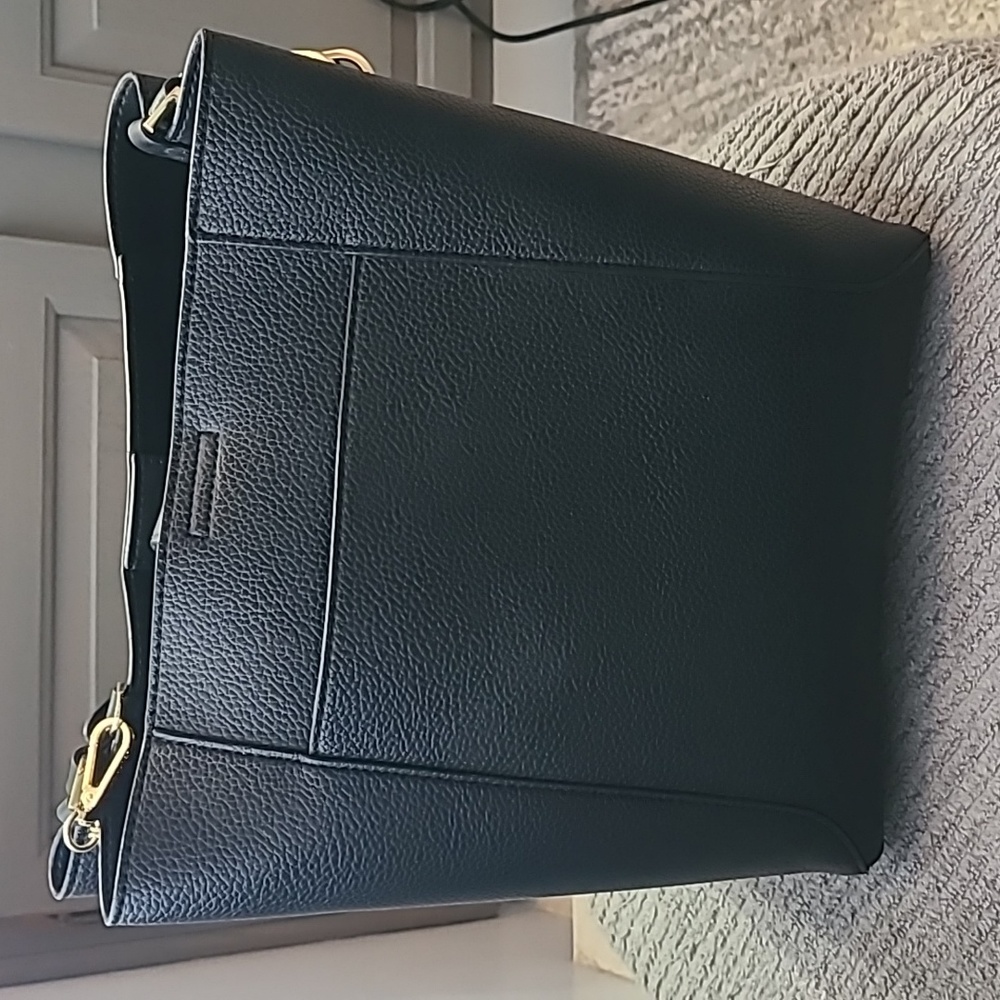 HANDBAG - Picture 2 of 7